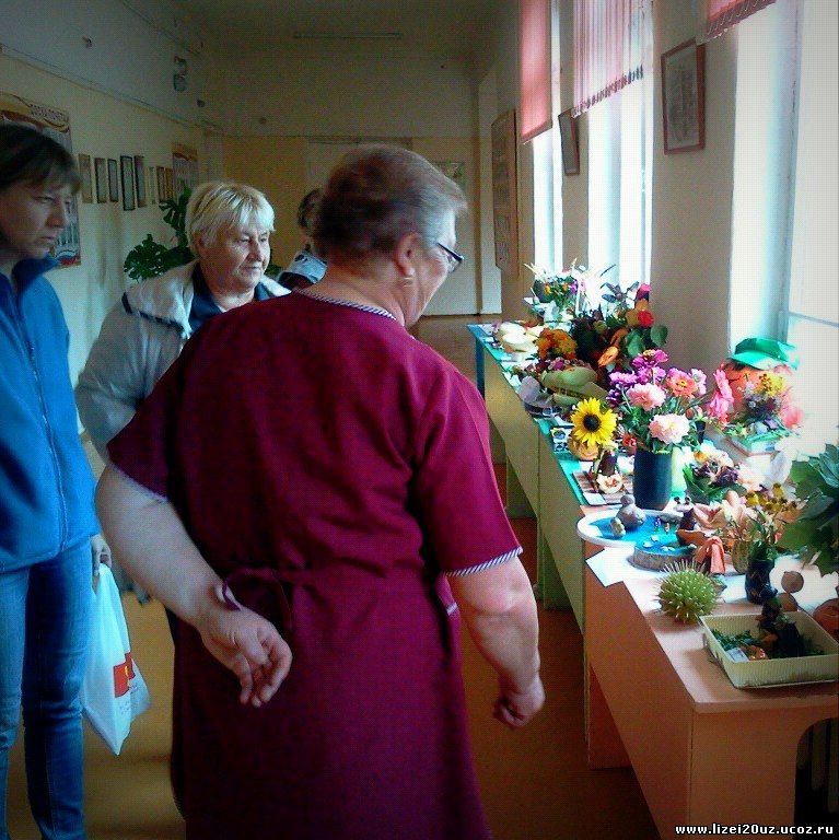 Подарки осени диктант 3 класс Подарки осени диктант 3 класс